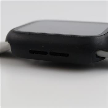 Apple Watch Series SE Sold For Parts