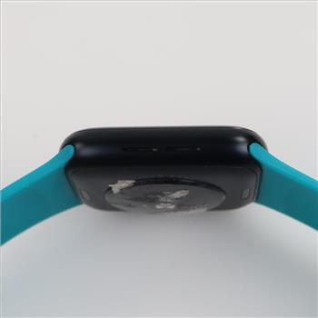 Apple Watch Series SE Sold For Parts