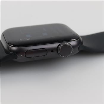 Apple Watch Series SE Sold For Parts