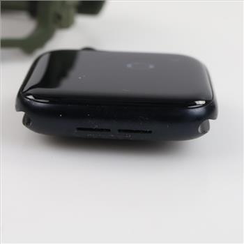 Apple Watch Series SE Sold For Parts