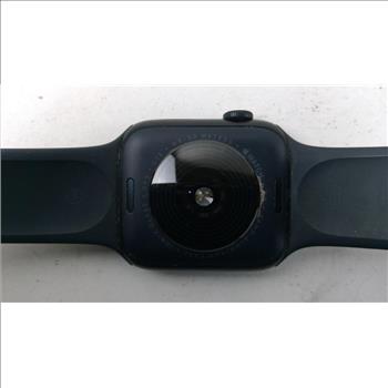 Apple Watch Series SE Sold For Parts