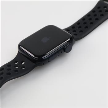 Apple Watch Series SE Sold For Parts