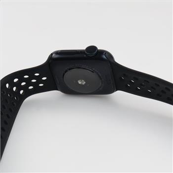 Apple Watch Series SE Sold For Parts