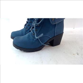 Ashley Blue Womens Boots Size 11