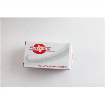 Assorted Automotive Parts And Accessories, 5 Pieces