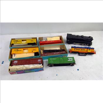Athearn Miniature Train/Freightcars, 8 Pieces