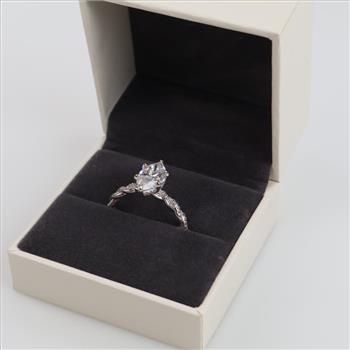 Atta Gems Sterling Silver Clear Stone Ring