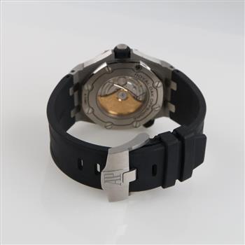 Audemars Piguet Royal Oak Off Shore Watch-Evaluated By Our Certified Gemologist-AGS/GIA