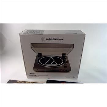 Audio-Technica Fully Automatic Wireless Belt-Drive Turntable