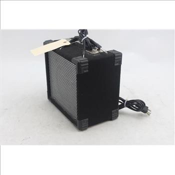 AXL Practice 10 Bass Guitar Amplifier (Model AA-010-B-NL)