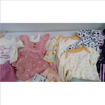 Baby Clothing, 12+  Pieces And Handbag