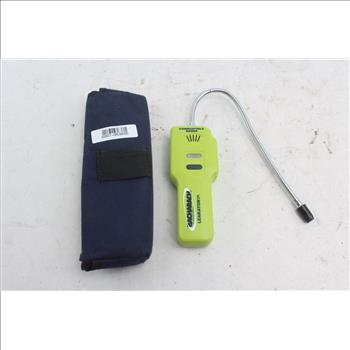 Bacharach Leakator Jr 19-7075 Gas Leak Detector Plus Case