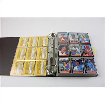 Baseball Card Album, 20+ Pieces