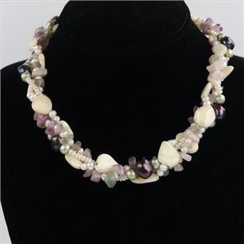 Beaded Necklace Silver Seahorse Clasp