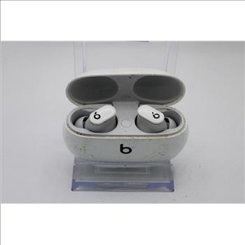 Beats Bluetooth Wireless Earbuds With Charging Case