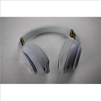 Beats Studio 3 Headphones, Ice Blue