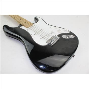 Behringer Electric Guitar