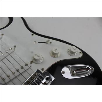 Behringer Electric Guitar