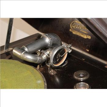 Bernard Manufacturing Co. Claxtonola Phonograph