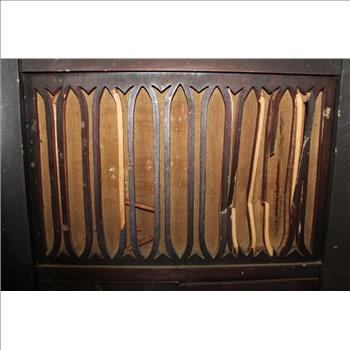 Bernard Manufacturing Co. Claxtonola Phonograph