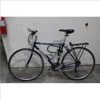 Bianchi Strada Road Bike