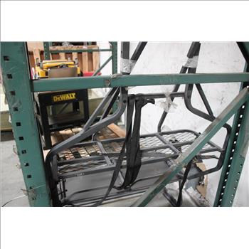 Big Game Ladder Tree Stand