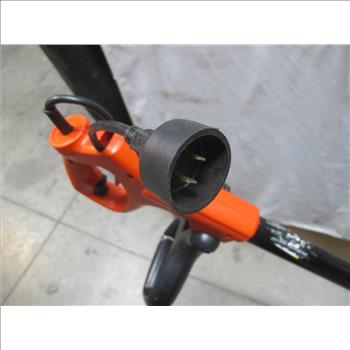 Black & Decker Edge Hog LE750 Electric Landscape Edger