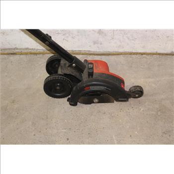 Black & Decker Edge Trimmer