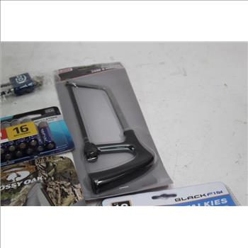 Black Fin Walkie Talkies, Mossy Oak 3612 Stag Finish Knife Set, & More;  6 Pieces