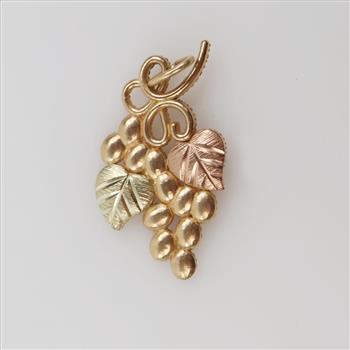 Black Hills 10kt Tri Colored Gold Leaf Pendant