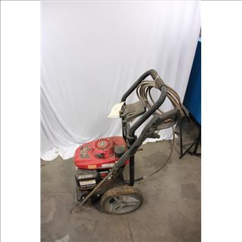 Blackmax 2600 Psi Pressure Washer