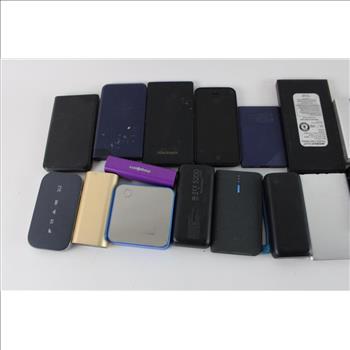 Blackweb And Other Portable Chargers, 10+ Pieces