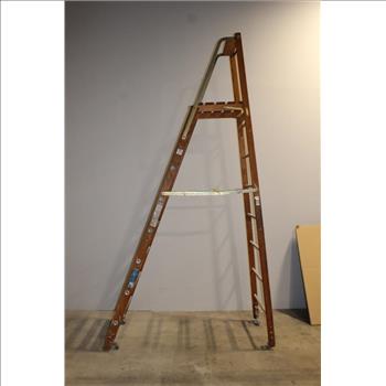 Blue Ribbon Ladder Company Ladder