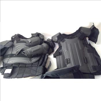 Body Armor With Knee Pads, 6 Pieces