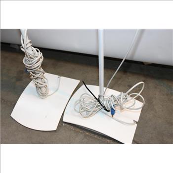 Bose Double Cube Speakers With Bose Official Stands: 2 Items