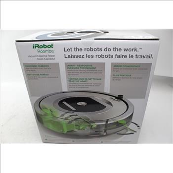 Brand New Irobot Roomba 790 Vacuum Cleaning Robot