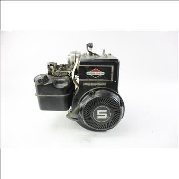 Briggs & Stratton Engine