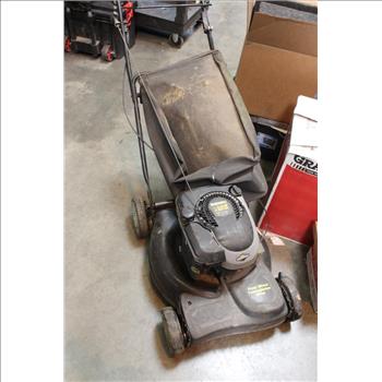 Briggs & Stratton Yard Machines 12A-446M129 Lawn Mower