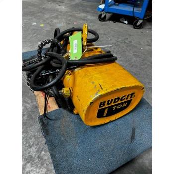 Budgit 1 Ton Chain Hoist