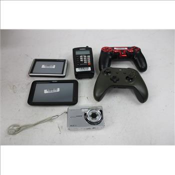 Bulk Lot Xbobx One, Controller, Camera And More