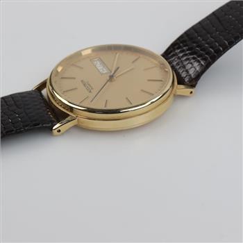 Bulova Accutron P7 14kt Gold Watch