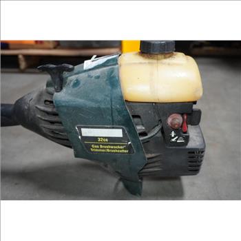 Bushwacker 32cc Gas Trimmer