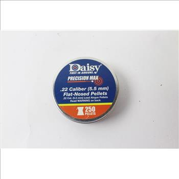 C02 Pellet Gun With Pellets And C02 Cannisters