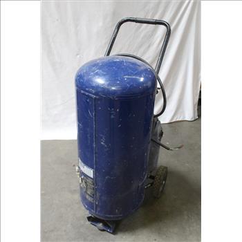 Campbell Hausfeld 20 gal Air Compressor