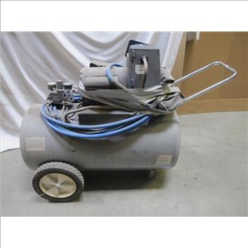 Campbell Hausfeld  20 Gallon Air Compressor