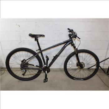 Cannondale Mountain Bike