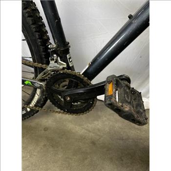 Cannondale Mountain Bike