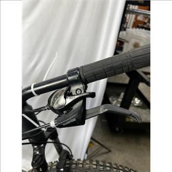 Cannondale Mountain Bike