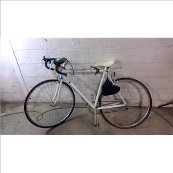 Cannondale Road Bike