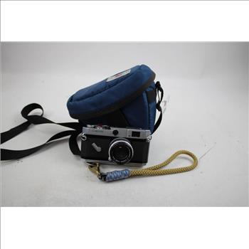 Canon 35mm SLR Camera In SunDog Case Bag